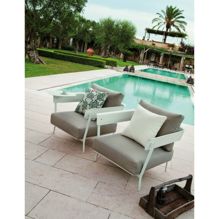 Fast - Aikana Sessel mit Armlehnen Fast - Aikana Sessel mit Armlehnen