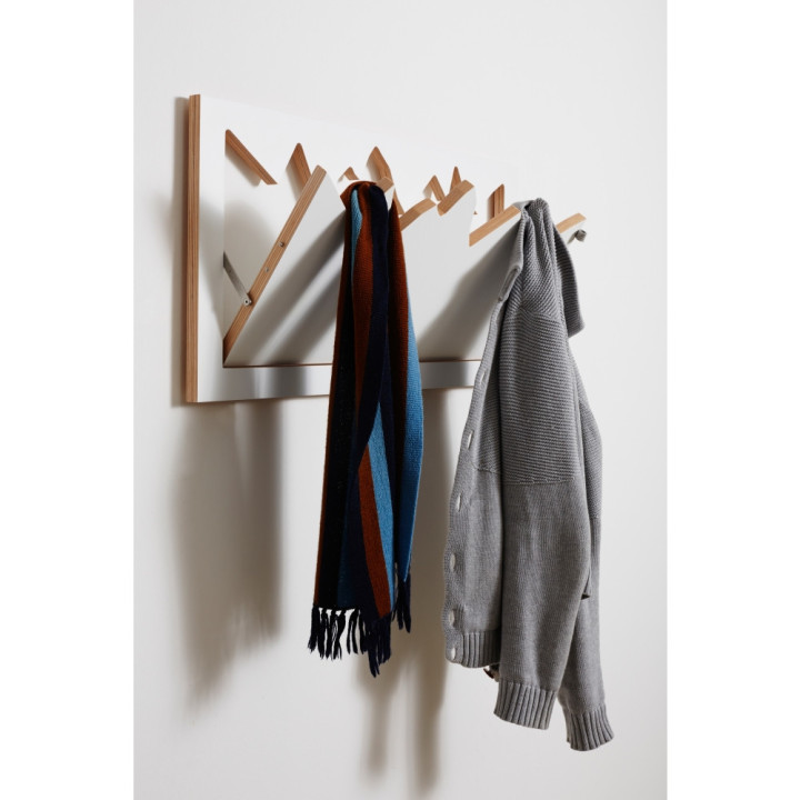 Ambivalenz - Fläpps Hillhäng Garderobe Ambivalenz - Fläpps Hillhäng Garderobe