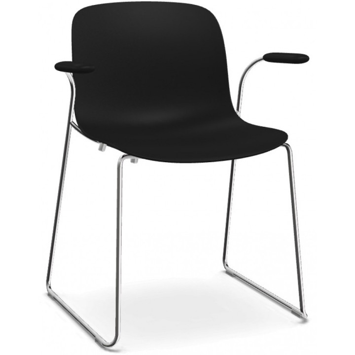 Magis - Troy Armlehnen-Kufenstuhl - Schwarz Magis - Troy Armlehnen-Kufenstuhl - Schwarz