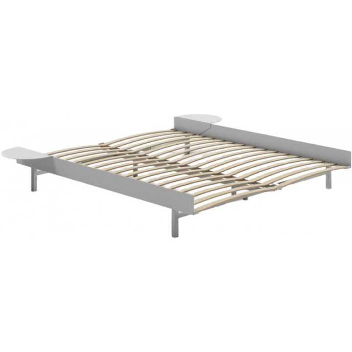 Moebe - Bett Hoch 150 cm mit Lattenrost - Edelstahl | 2 Tische Moebe - Bett Hoch 150 cm mit Lattenrost - Edelstahl | 2 Tische