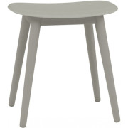 Muuto - Fiber Hocker mit Holzgestell - Grau (Recyceltes Plastik)