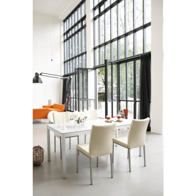 Jan Kurtz - Quadrat Tisch Jan Kurtz - Quadrat Tisch