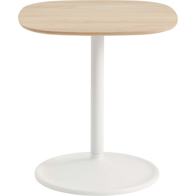 Muuto - Soft Beistelltisch H48 - Eiche massiv Muuto - Soft Beistelltisch H48 - Eiche massiv