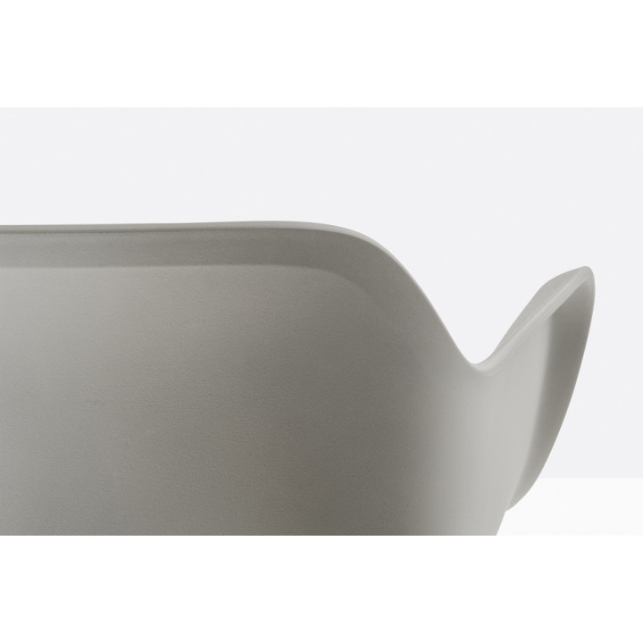 Pedrali - Babila XL 2734R Armlehnstuhl Stahlrohrgestell recycelt Pedrali - Babila XL 2734R Armlehnstuhl Stahlrohrgestell recycelt