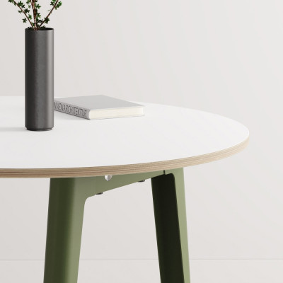 TIPTOE - New Modern Tisch rund TIPTOE - New Modern Tisch rund