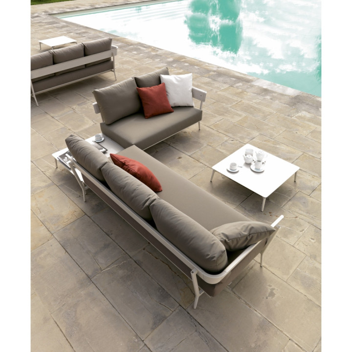 Fast - Aikana 2-Sitzer-Sofa Fast - Aikana 2-Sitzer-Sofa