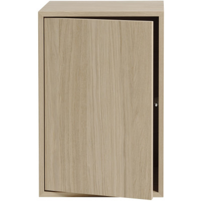 Muuto - Stacked Regal mit Tür L - Eiche