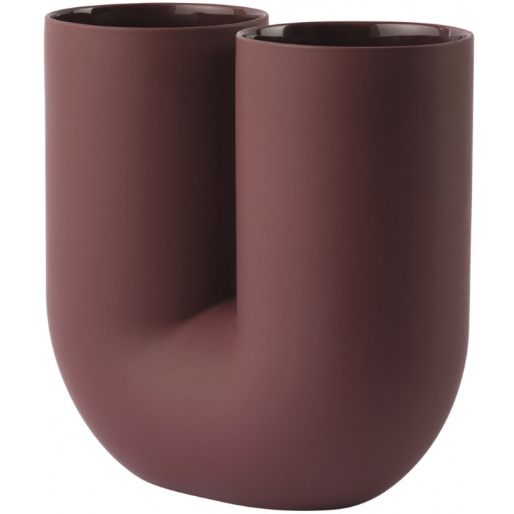 Muuto - Kink Vase - Deep Red Muuto - Kink Vase - Deep Red