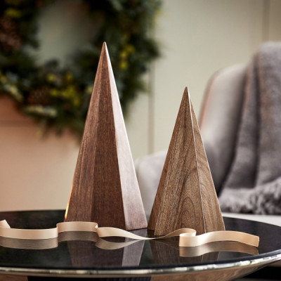 Lambert - Pyramis Tannenbaum Lambert - Pyramis Tannenbaum