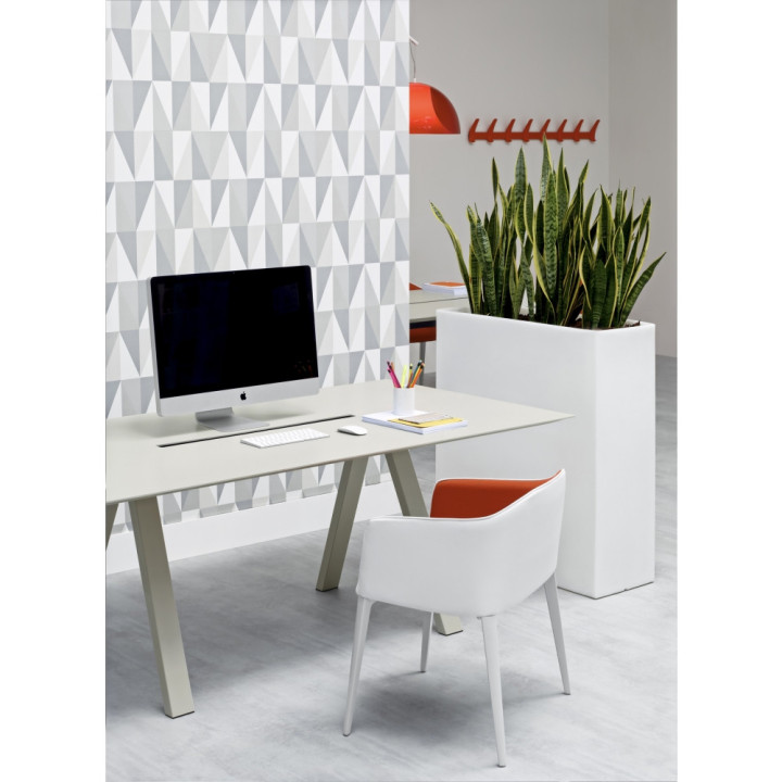 Pedrali - Arki Tisch 300x120cm Schwarz Fenix mit Kabeldurchlass Pedrali - Arki Tisch 300x120cm Schwarz Fenix mit Kabeldurchlass