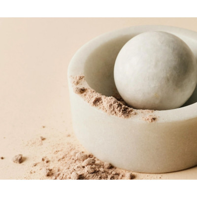 Tom Dixon - Stone Kugelmörser für Gewürze Weiß Tom Dixon - Stone Kugelmörser für Gewürze Weiß