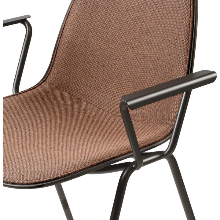 Mater - Eternity Armlehnstuhl Coffee Waste Edition mit Vollpolsterung Mater - Eternity Armlehnstuhl Coffee Waste Edition mit Vollpolsterung