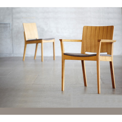 Jan Kurtz - Kelley Stuhl Jan Kurtz - Kelley Stuhl