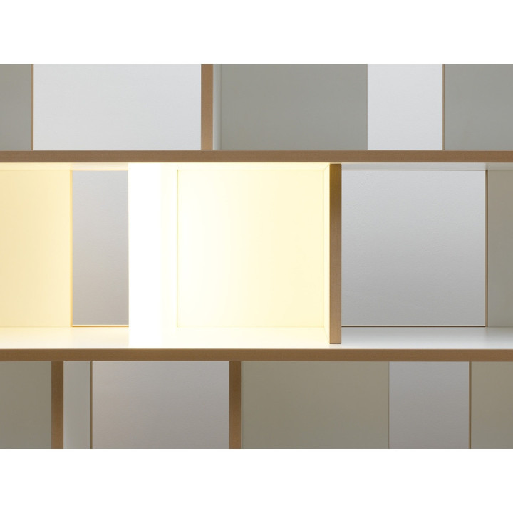 Tojo - Leuchte für Stell Regal Tojo - Leuchte für Stell Regal