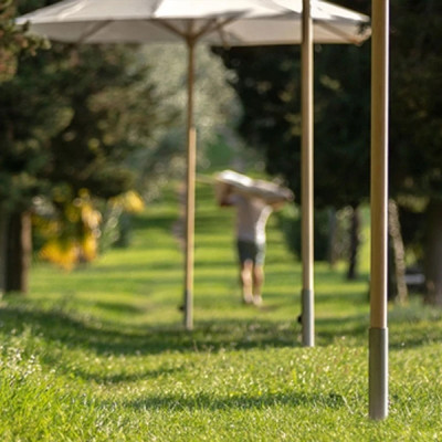 Weishäupl - Bodenhülse zum Einbetonieren für Teleskopschirm Weishäupl - Bodenhülse zum Einbetonieren für Teleskopschirm