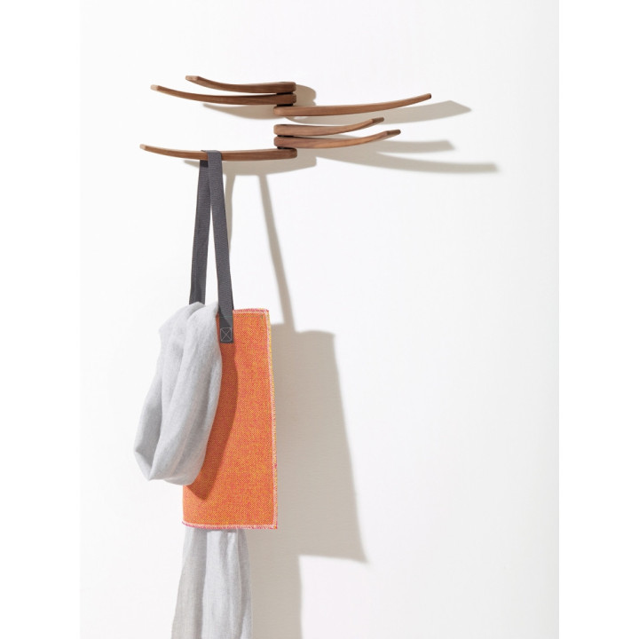 Arper - Wing Wandgarderobe Arper - Wing Wandgarderobe