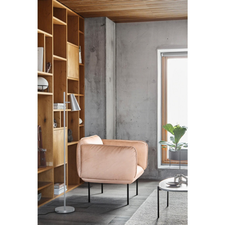 Woud - Cono Stehleuchte Satiniertes Metall Woud - Cono Stehleuchte Satiniertes Metall