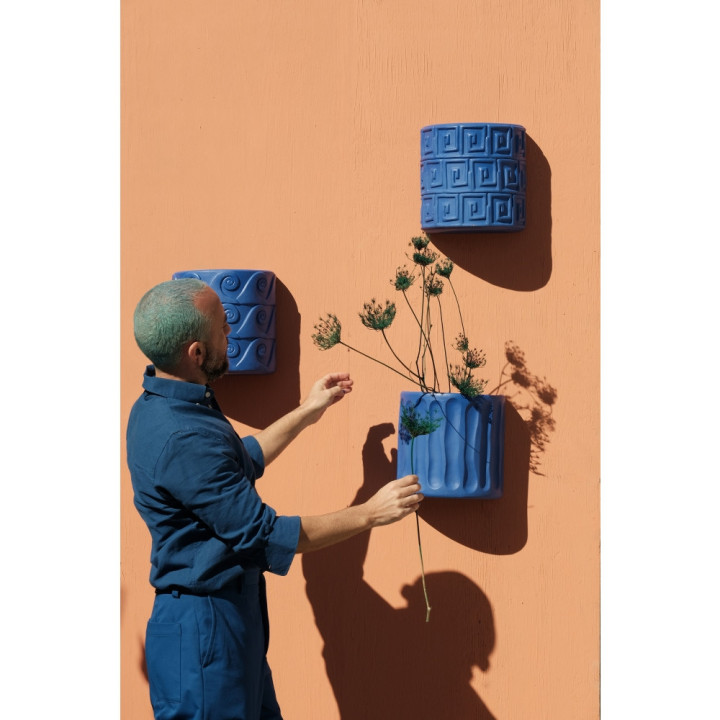 Seletti - Magna Graecia Wand-Vase Onde Blau Seletti - Magna Graecia Wand-Vase Onde Blau