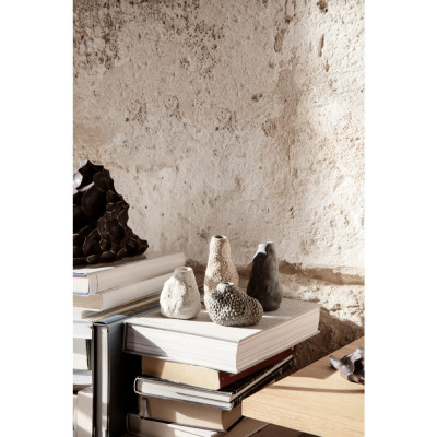 Ferm Living - Berg Keramik-Skulptur Hoch Ferm Living - Berg Keramik-Skulptur Hoch