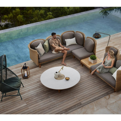 Cane-line - Arch Sofa 3-Sitzer mit hohen Arm-/Rückenlehnen Cane-line - Arch Sofa 3-Sitzer mit hohen Arm-/Rückenlehnen