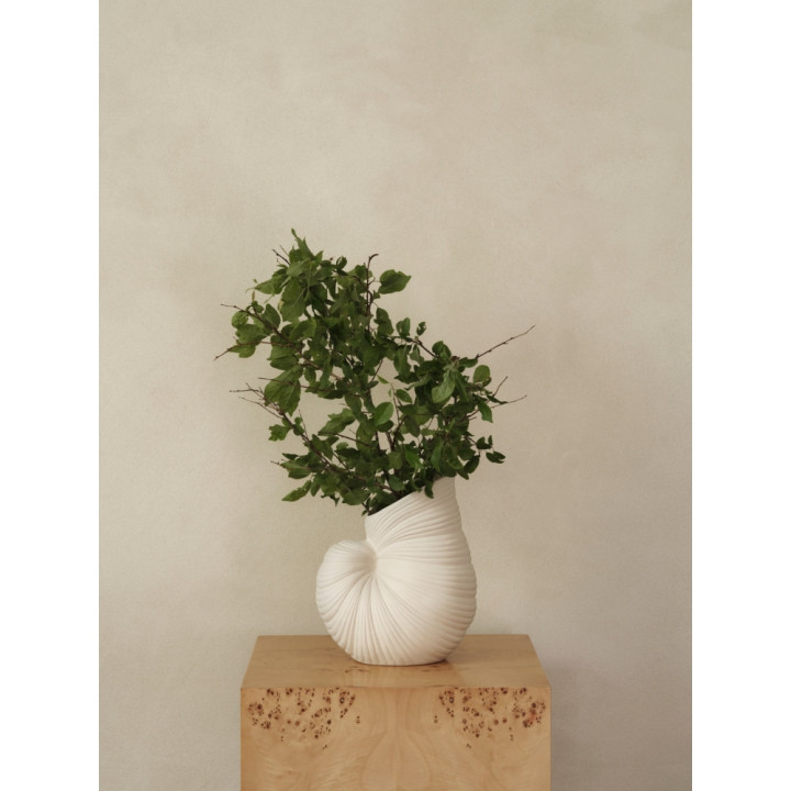 Ferm Living - Shell Vase Ferm Living - Shell Vase