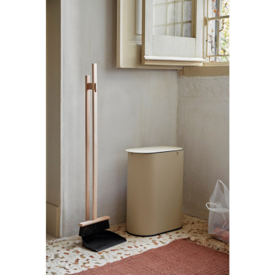 Ferm Living - Icon Besen Set Ferm Living - Icon Besen Set