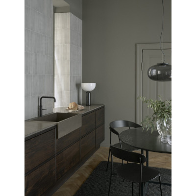 New Works - Missing Stuhl, Schwarze Esche New Works - Missing Stuhl, Schwarze Esche