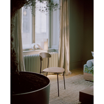 New Works - Missing Stuhl, Schwarze Esche New Works - Missing Stuhl, Schwarze Esche