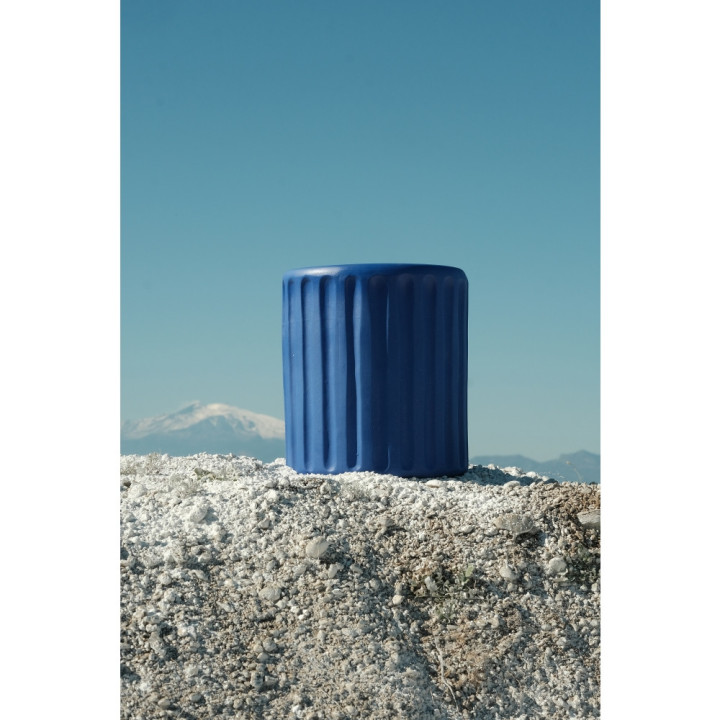 Seletti - Magna Graecia Vase mit Untersetzer Dorico Blau Seletti - Magna Graecia Vase mit Untersetzer Dorico Blau