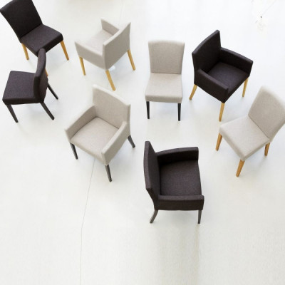 Jan Kurtz - Ella Stuhl Jan Kurtz - Ella Stuhl