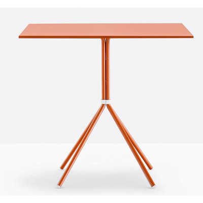 Pedrali - Nolita 5454 Tisch 70x70 cm Pedrali - Nolita 5454 Tisch 70x70 cm