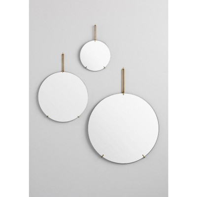 Moebe - Wandspiegel, Messing Moebe - Wandspiegel, Messing