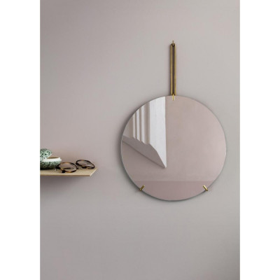 Moebe - Wandspiegel, Messing Moebe - Wandspiegel, Messing