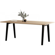 TIPTOE - New Modern Tisch ökozertifiziertes Holz