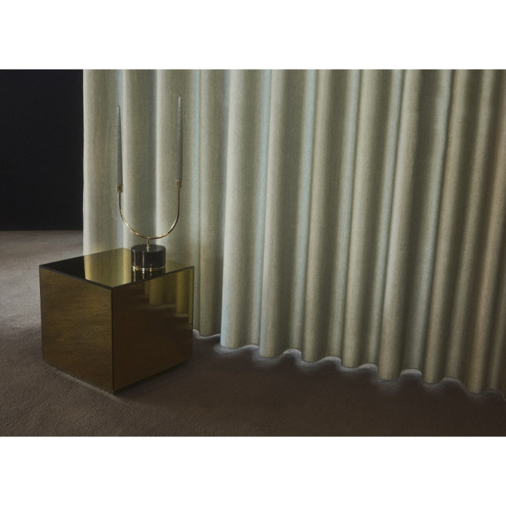 AYTM - Grasil Kerzenhalter Small / H31,5 cm AYTM - Grasil Kerzenhalter Small / H31,5 cm