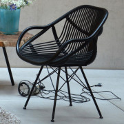 Jan Kurtz - Yara Stuhl