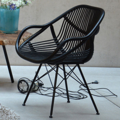 Jan Kurtz - Yara Stuhl Jan Kurtz - Yara Stuhl