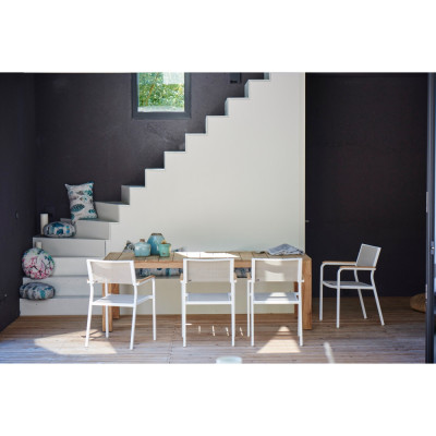 Jan Kurtz - Stage Tisch Jan Kurtz - Stage Tisch