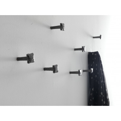 Opinion Ciatti - Chiodo Schiaccia Chiodo Wandhaken Opinion Ciatti - Chiodo Schiaccia Chiodo Wandhaken