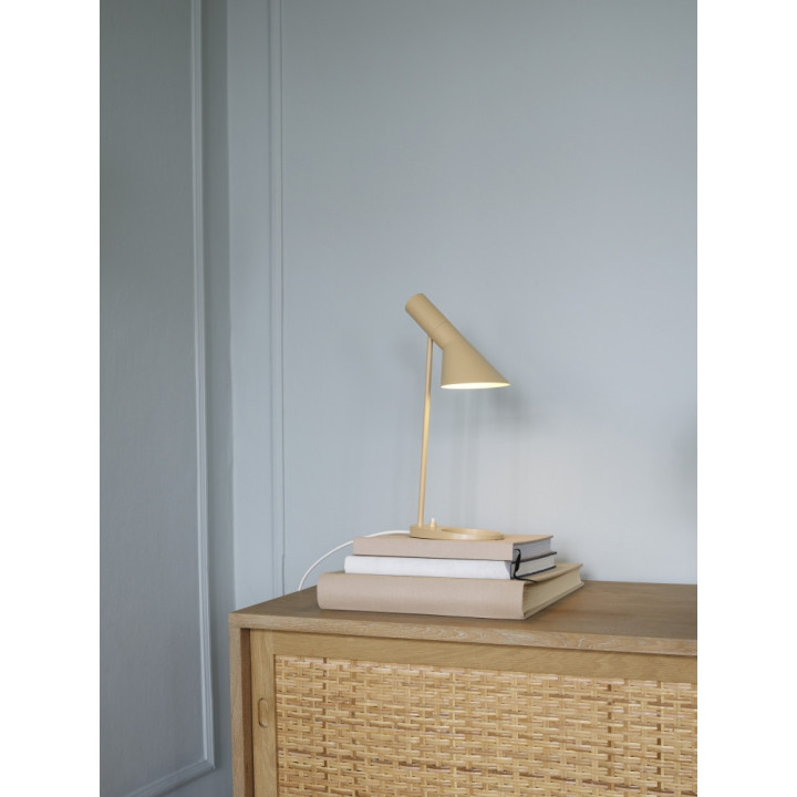 Louis Poulsen - AJ Mini Tischleuchte Louis Poulsen - AJ Mini Tischleuchte