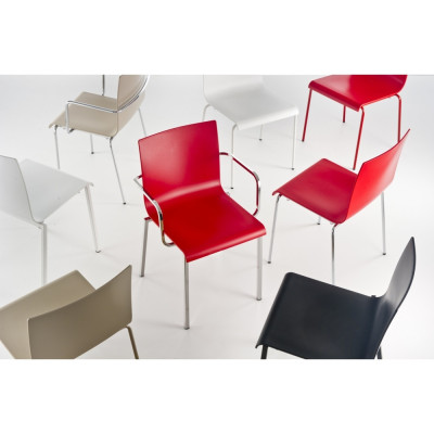 Pedrali - Kuadra XL 2403 Stuhl Pedrali - Kuadra XL 2403 Stuhl