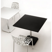 Fast - Tonik / Cross Tisch Indoor