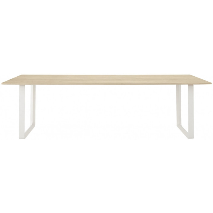Muuto - 70/70 Tisch Eiche massiv 255x108 cm Muuto - 70/70 Tisch Eiche massiv 255x108 cm