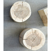 Jan Kurtz - Block Hocker Esche rund