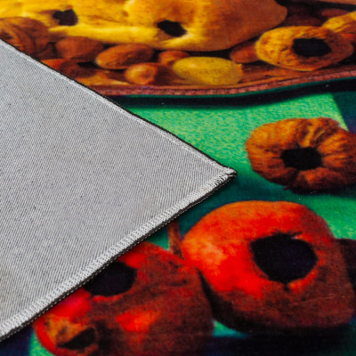 Seletti - TP Food With Holes Teppich 280x200 cm Seletti - TP Food With Holes Teppich 280x200 cm