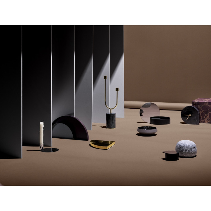 AYTM - Grasil Kerzenhalter Medium / H43,5 cm AYTM - Grasil Kerzenhalter Medium / H43,5 cm