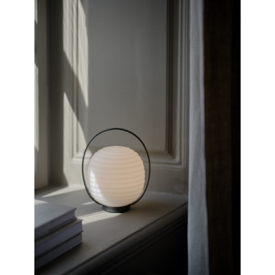 New Works - Lantern Portable Tischleuchte New Works - Lantern Portable Tischleuchte