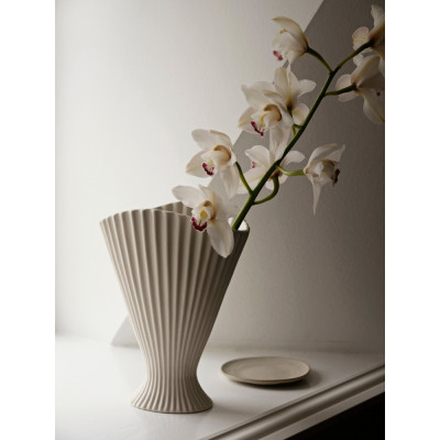 Ferm Living - Fountain Vase L Ferm Living - Fountain Vase L
