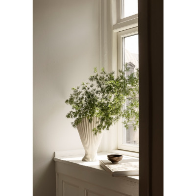 Ferm Living - Fountain Vase L Ferm Living - Fountain Vase L